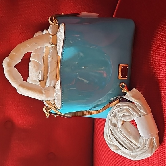 NWT Dooney & Bourke Patent Mini Barlow-Sky 🩵 - Picture 10 of 10